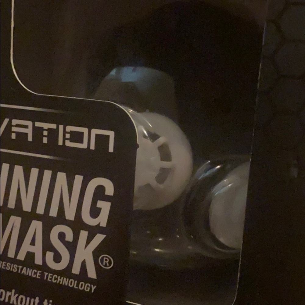 Training mask - Picture 3 of 8